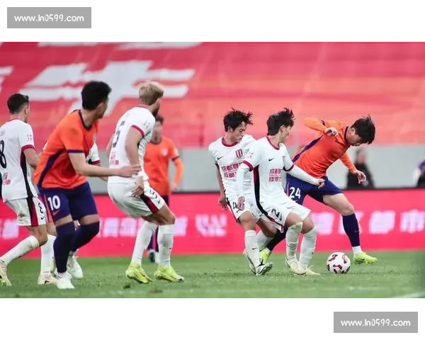 足协杯焦点战广州恒大对阵广州富力全场精彩视频回顾解析瞬间集锦 足协杯焦点战广州恒大对阵广州富力全场精彩视频回顾解析瞬间集锦