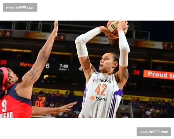 西雅图风暴对阵菲尼克斯水星焦点之战引爆赛场期待季后赛前景悬念拉满