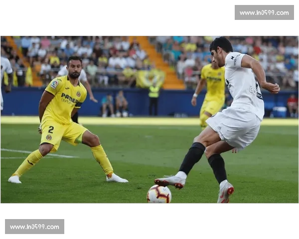 西甲焦点战莱万特迎战塞维利亚赛前前景全面解析实力对比与走势看点